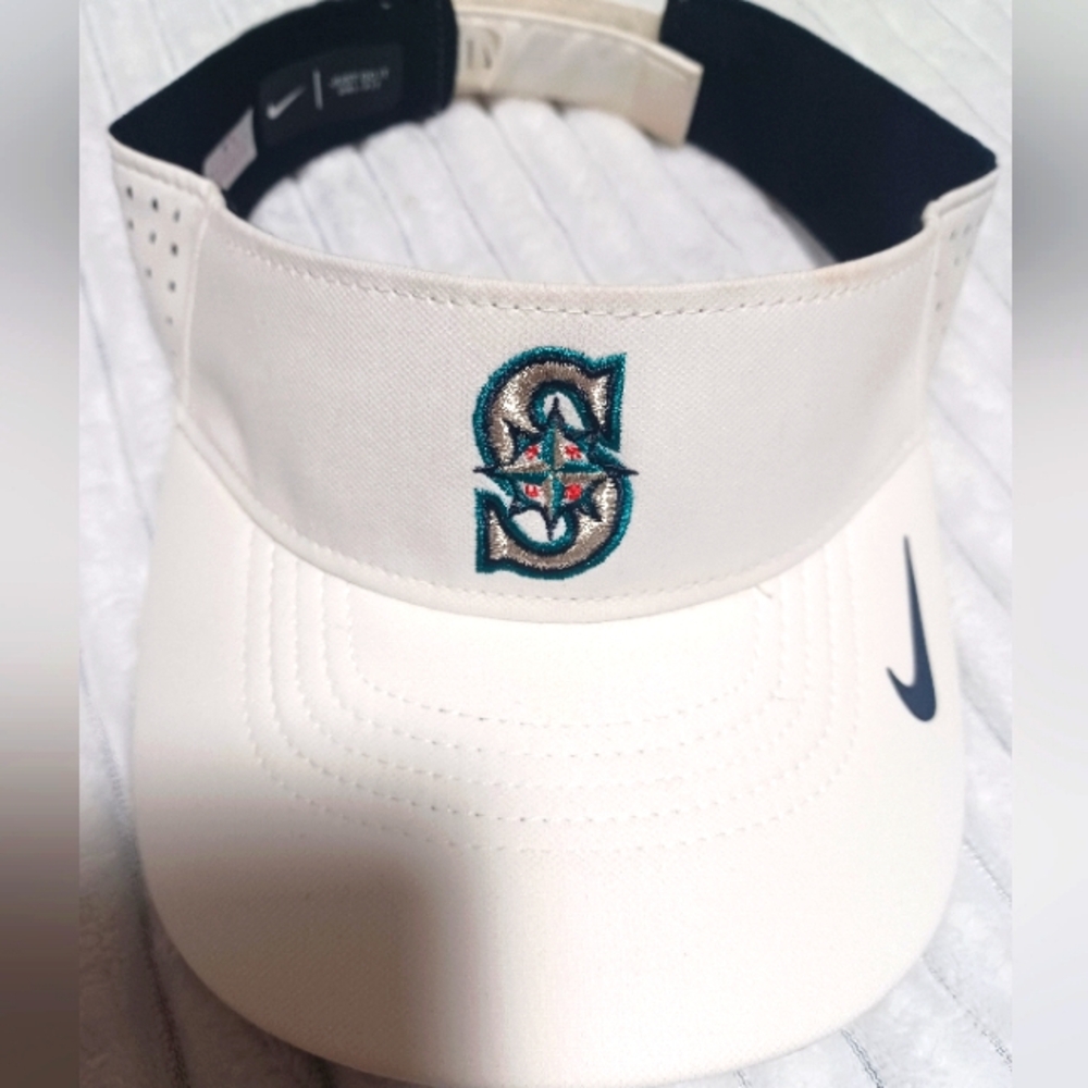 Seattle Mariners NIKE visor